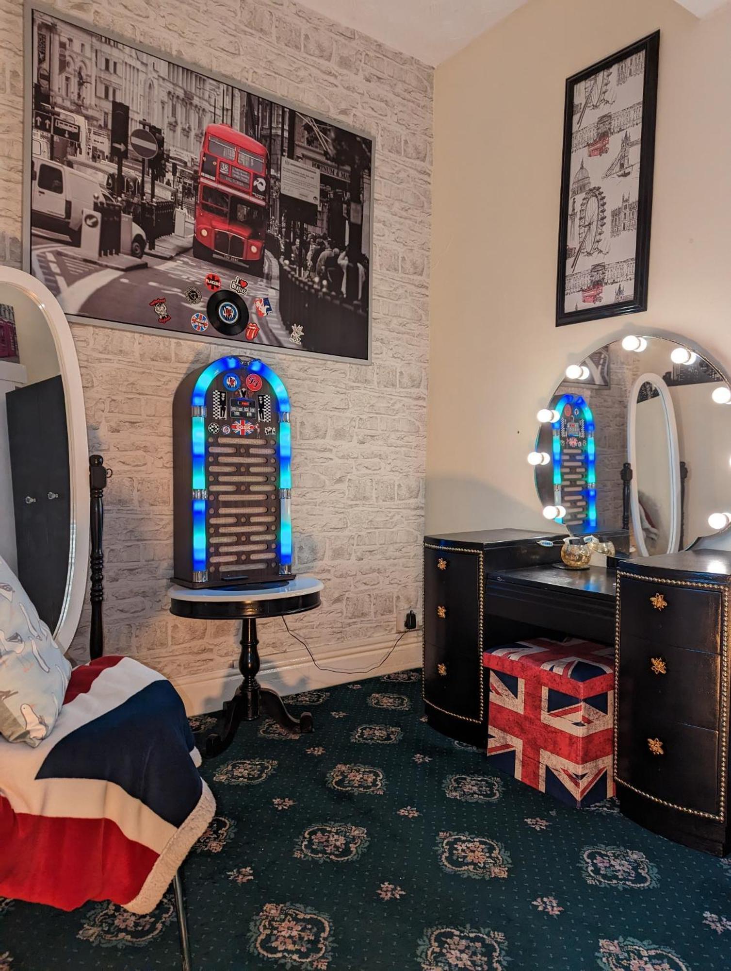 Bed and Breakfast The Mercury, Blackpool - Over 21'S Only Номер фото