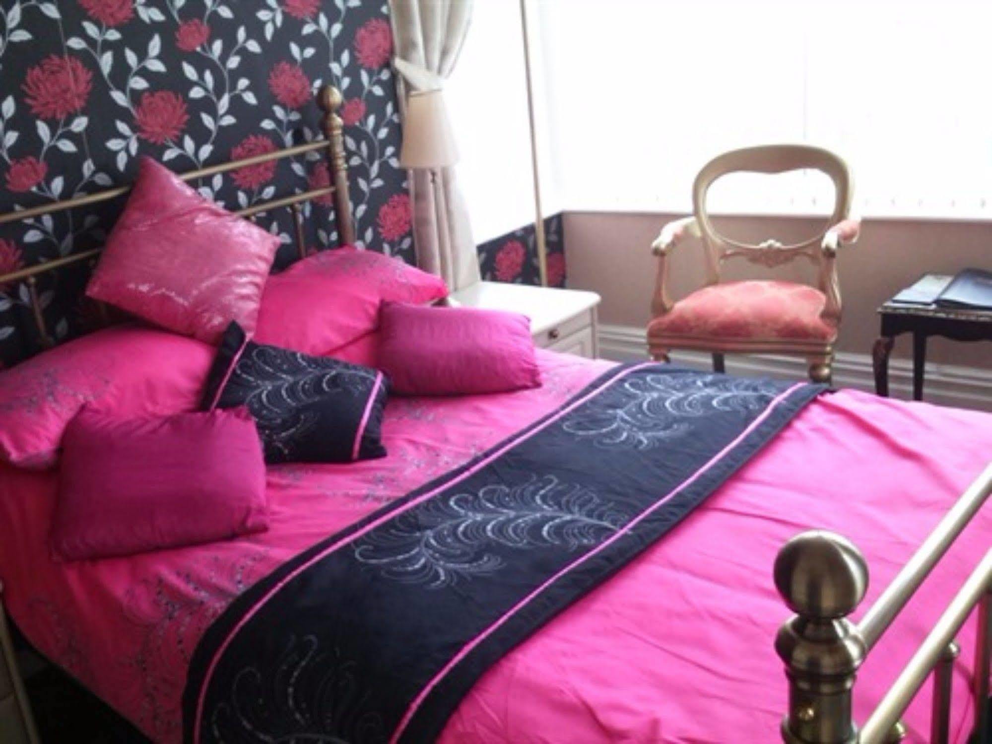 Bed and Breakfast The Mercury, Blackpool - Over 21'S Only Экстерьер фото